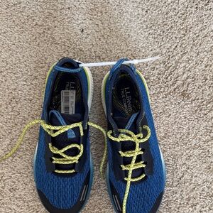 L.L. Bean Men size 8 New Sneakers in Blue and Neon Yellow
